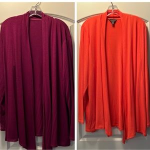 Lot of 2 cardigan sweaters “MixIt” 2X. In excellent shape. Coral and blackberry